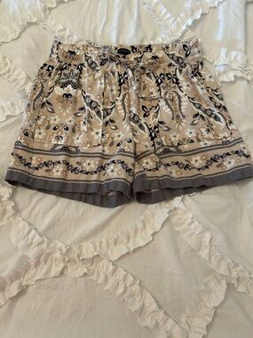 Ann Taylor Beige and Gray Floral High-Waist Shorts